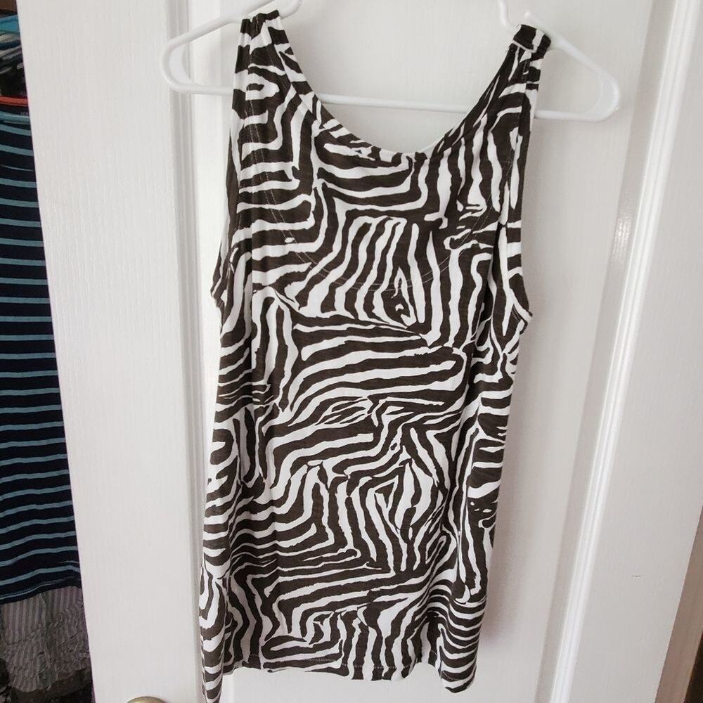 LOFT GIRAFFE print super soft tank top - Picture 4 of 6
